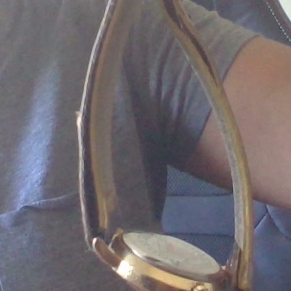 Guess warch - Picture 2 of 3